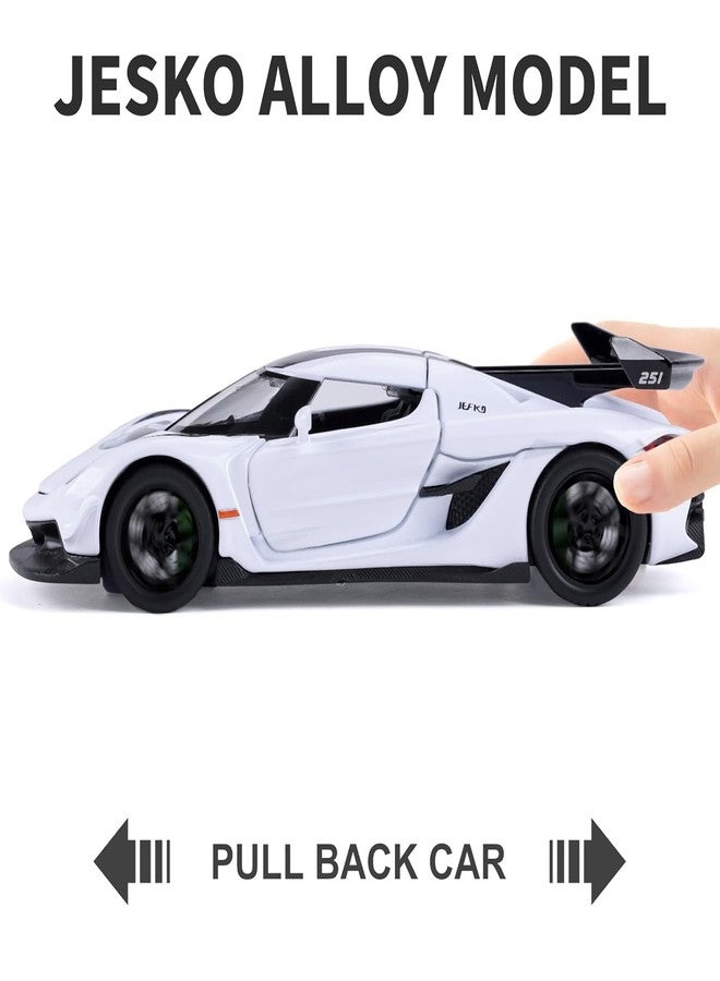 FEXXA سيارة FEXXA Koenigsegg Jesko بمقياس 1:32 مصنوعة من المعدن المصبوب، مزودة بأبواب قابلة للفتح، وإضاءة وصوت، ووظيفة السحب للخلف، لعبة داخلية وخارجية للأطفال (أبيض) - Image 4